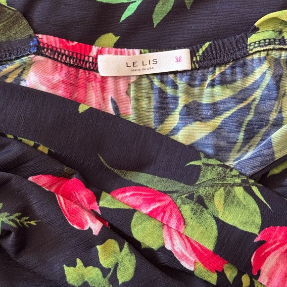 Le Lis Ranada Floral Navy Maxi Dress - Picture 7 of 8